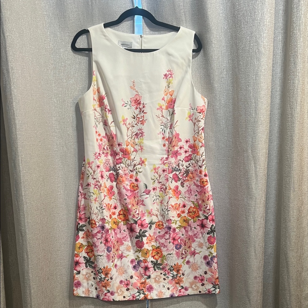 Chic Floral Mini Dress - Cream and Pink